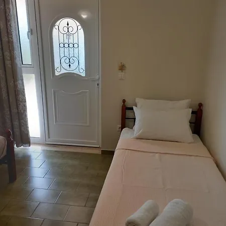 史帝法诺公寓 *