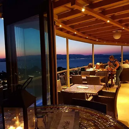 史帝法诺公寓 拉瑟